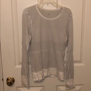 Lululemon white long sleeve shirt